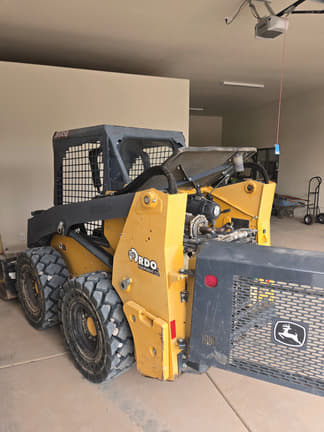 Image of John Deere 312GR equipment image 4