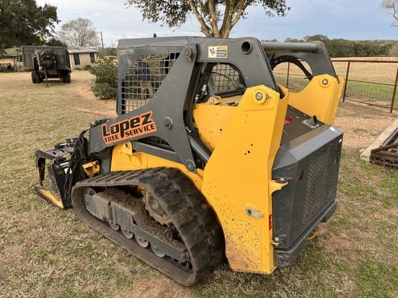 Image of John Deere 317G equipment image 2