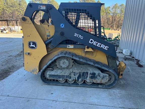 Image of John Deere 317G equipment image 1
