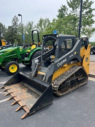 2017 John Deere 317G Equipment Image0