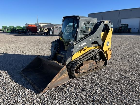 2017 John Deere 317G Equipment Image0