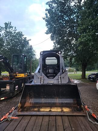Image of John Deere 317G equipment image 4
