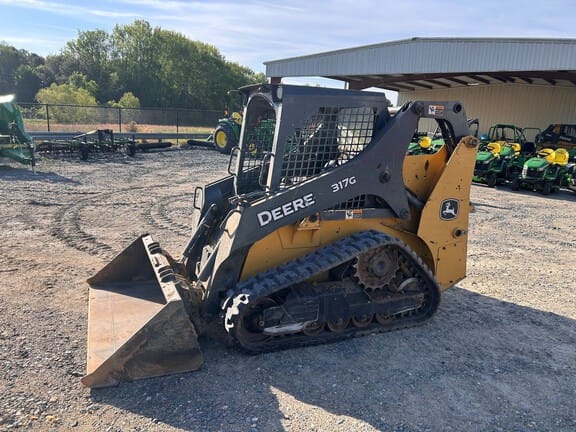 2017 John Deere 317G Equipment Image0