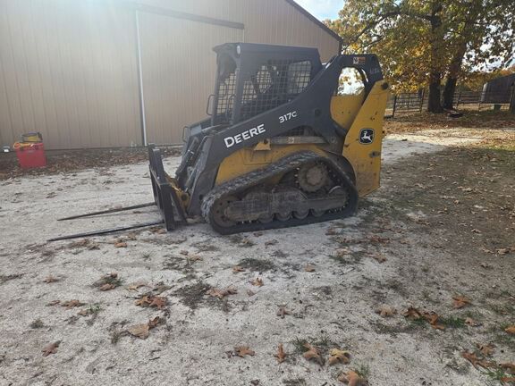 2017 John Deere 317G Equipment Image0