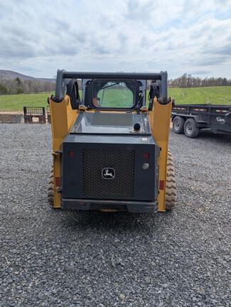 Image of John Deere 317G equipment image 4