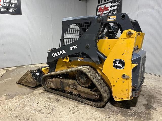 Image of John Deere 317G equipment image 2