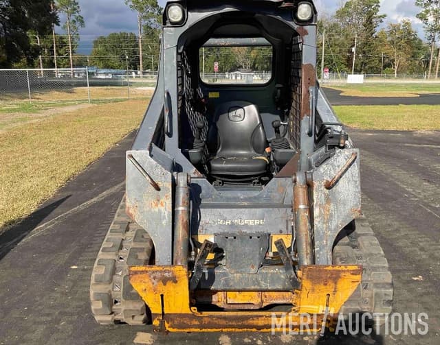 Image of John Deere 317G equipment image 1