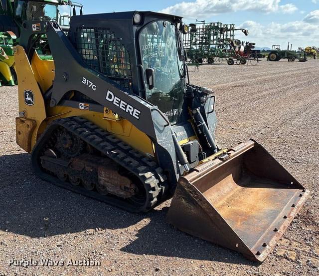 Image of John Deere 317G equipment image 2