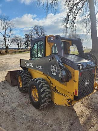 Image of John Deere 320E equipment image 1