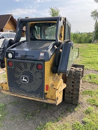 Image of John Deere 323E equipment image 3