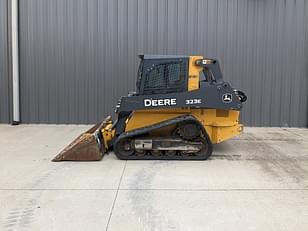 Main image John Deere 323E 4