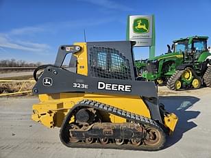 Main image John Deere 323E 7