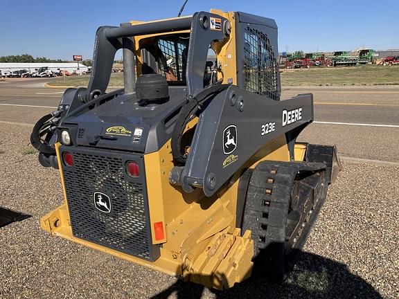 Image of John Deere 323E equipment image 4