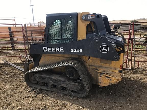 Image of John Deere 323E equipment image 1