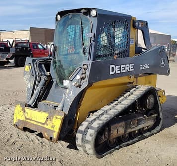 Main image John Deere 323E