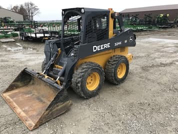 Main image John Deere 324E
