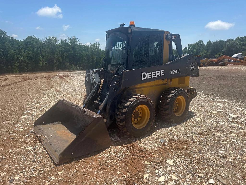 Image of John Deere 324E Primary image