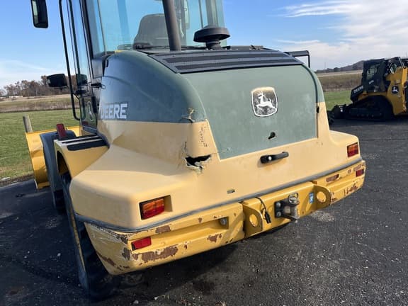 Image of John Deere 324K equipment image 4