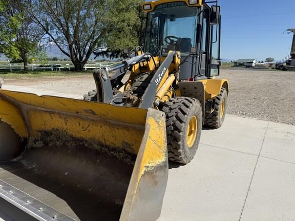 Image of John Deere 324K Primary image