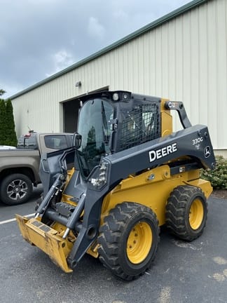 2017 John Deere 330G Image