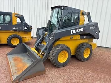 Main image John Deere 330G