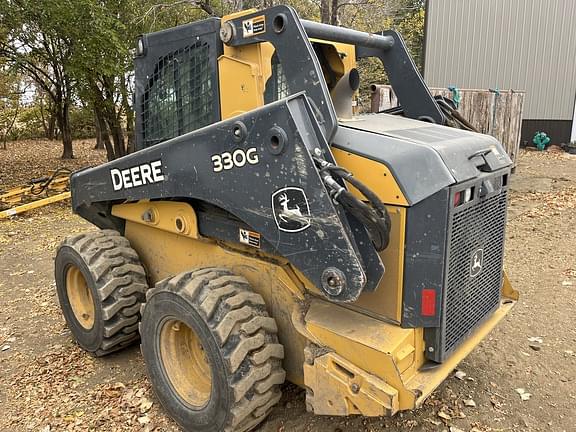 Image of John Deere 330G equipment image 3