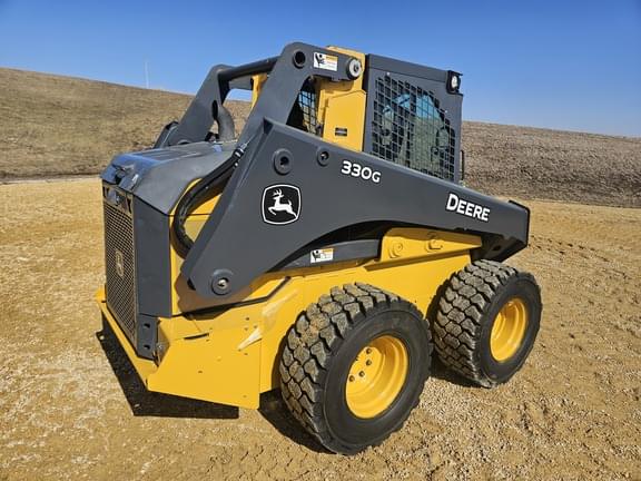 Image of John Deere 330G equipment image 4