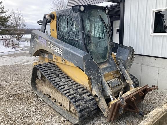 Image of John Deere 331G equipment image 2