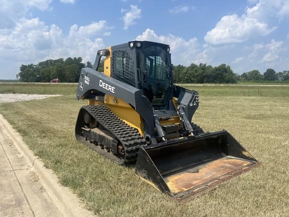 Image of John Deere 331G equipment image 2