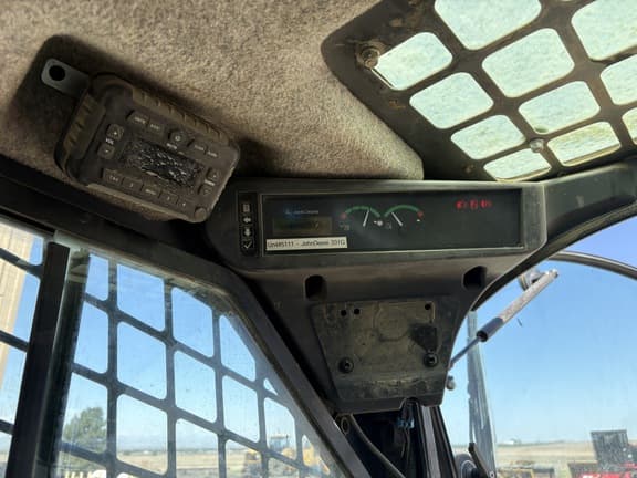 Image of John Deere 331G equipment image 3