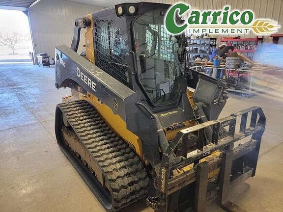 Image of John Deere 331G Primary image