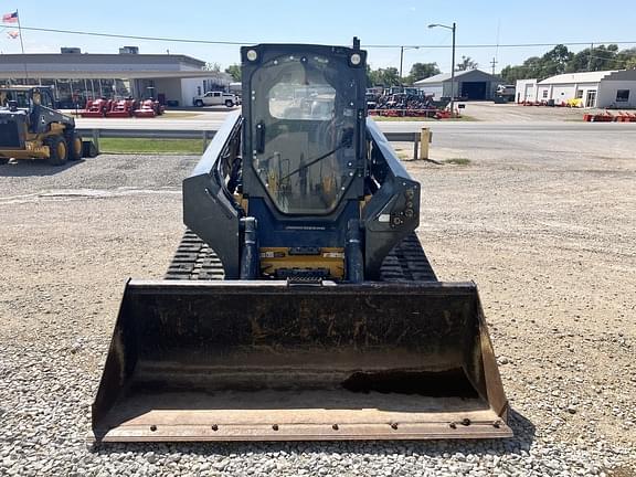 Image of John Deere 331G equipment image 2