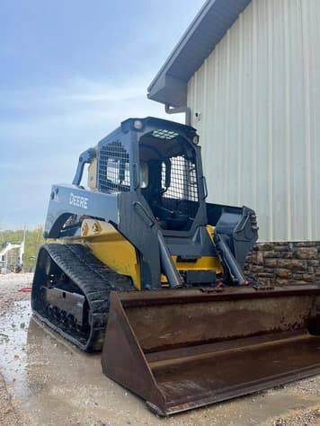 Main image John Deere 331G