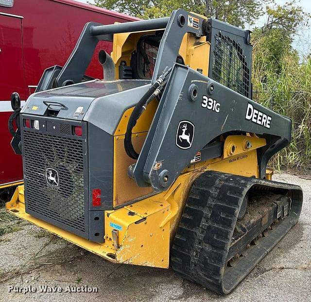 Image of John Deere 331G equipment image 4