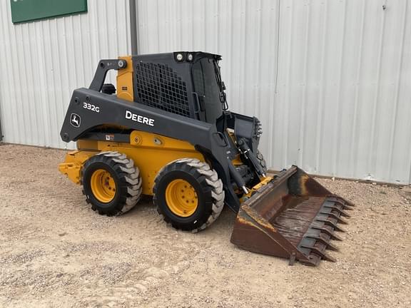 Image of John Deere 332G equipment image 4