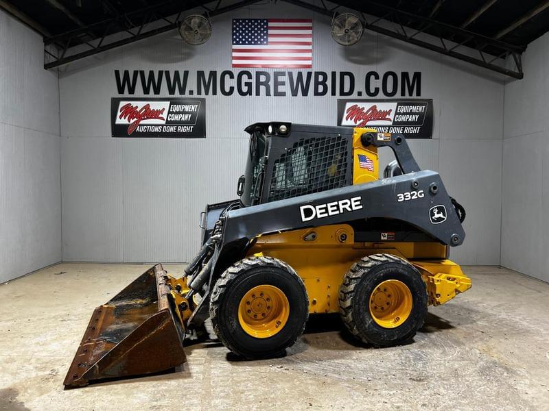 Image of John Deere 332G Primary image