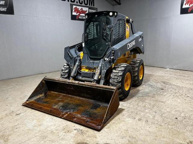 Image of John Deere 332G equipment image 1