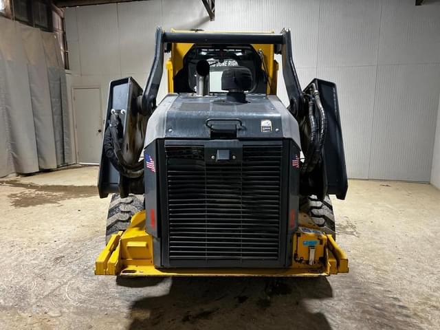 Image of John Deere 332G equipment image 3