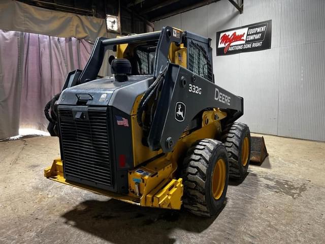 Image of John Deere 332G equipment image 4