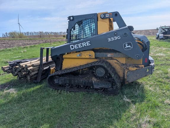 Image of John Deere 333G Primary image