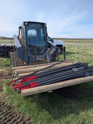 Image of John Deere 333G equipment image 3