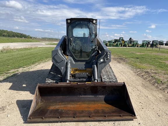 Image of John Deere 333G equipment image 1