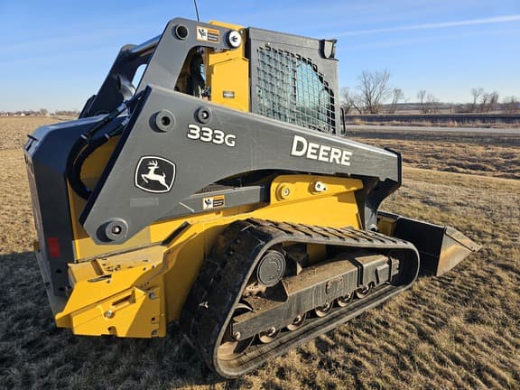 Image of John Deere 333G equipment image 2