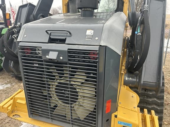 Image of John Deere 333G equipment image 4