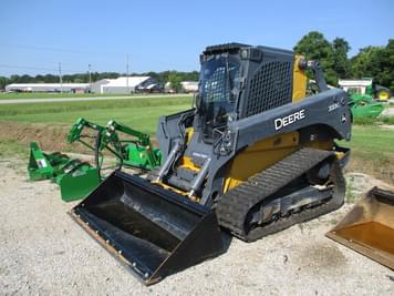 Main image John Deere 333G
