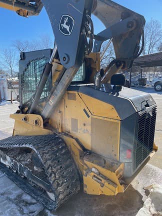 Image of John Deere 333G equipment image 1