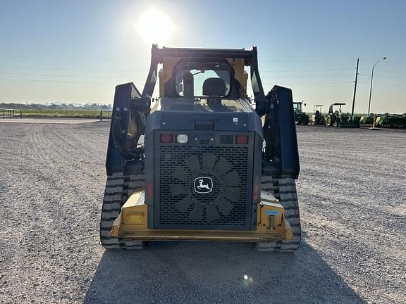 Image of John Deere 333G equipment image 3