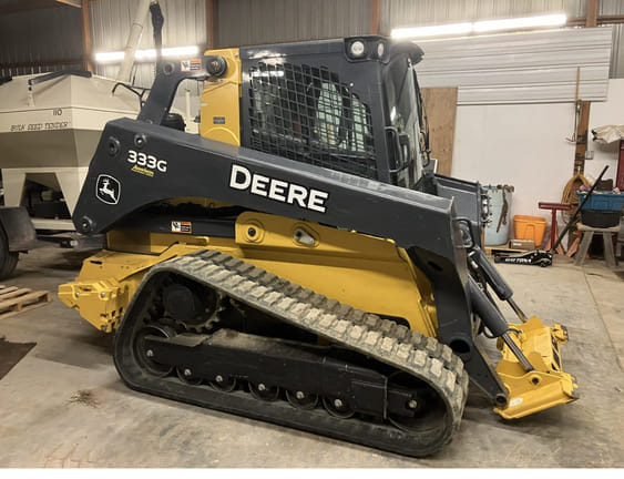 Main image John Deere 333G