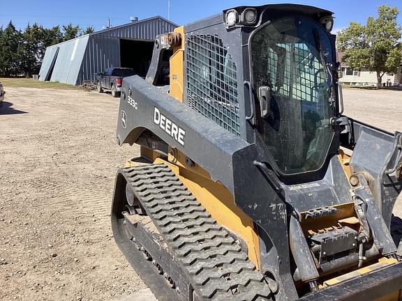 Image of John Deere 333G equipment image 2