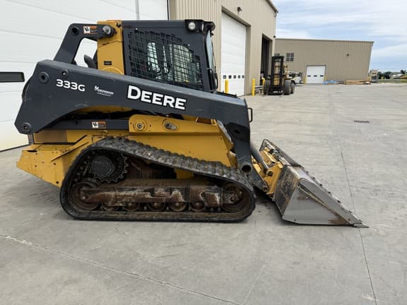 Image of John Deere 333G equipment image 1